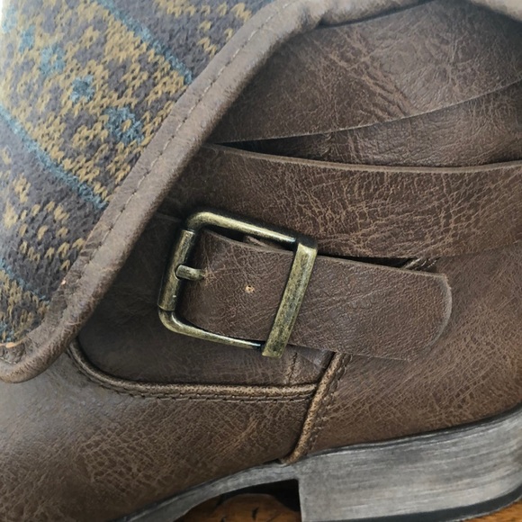 NEVER WORN LUGGAGE ROLLABLE SHORT BOOT - Picture 5 of 7